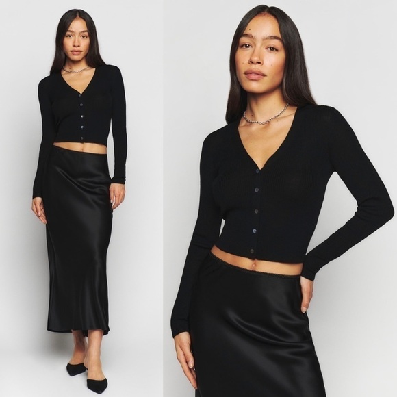 ARITZIA WILFRED 90s Y2K Rib Knit V-Neck Long Sleeve Button Front Cropped Top S - Picture 1 of 6